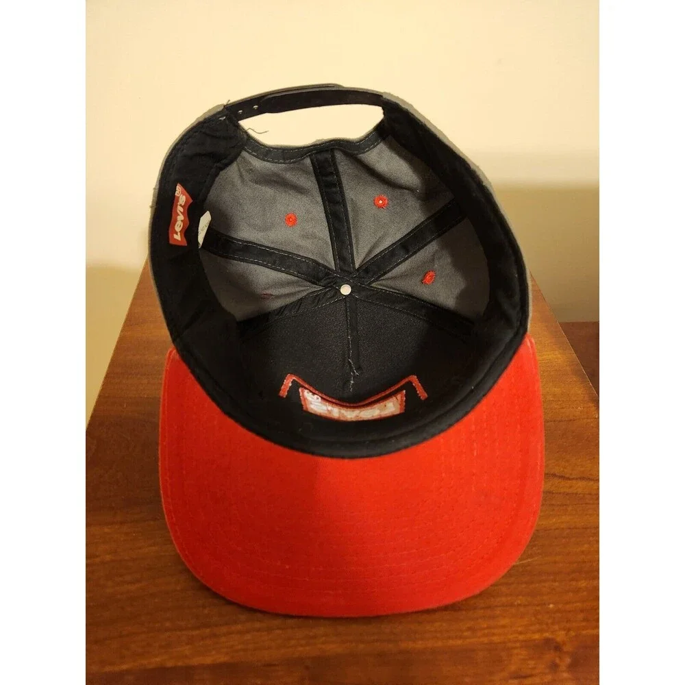 Levi's Men's Classic Adjustable Snapback Trucker Baseball Hat Cap Red Grey Patch